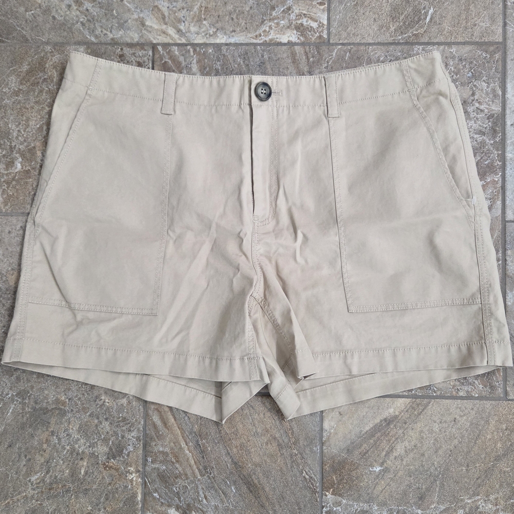 Nordstrom Tan Women's Cargo Shorts Size 12 Summer